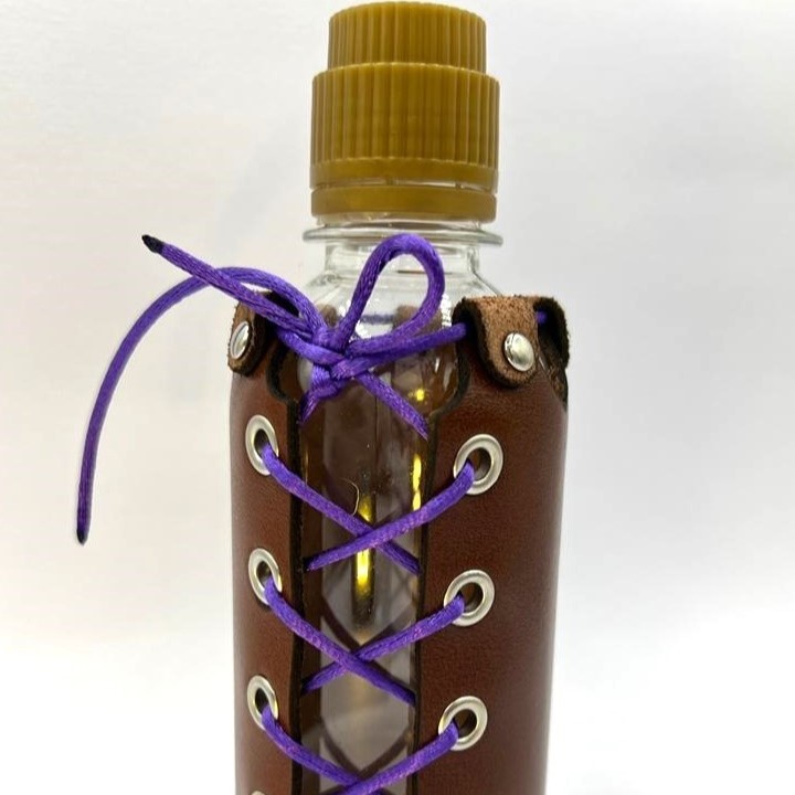 بطری روغن سفری  ۳۰۰ میلی لیتر